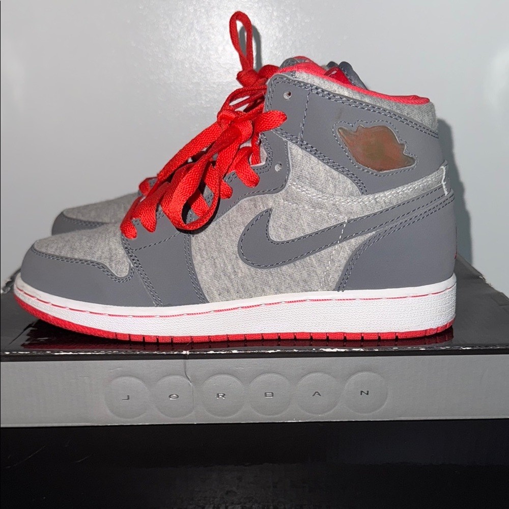 Jordan 1 Retro High-Top Sneakers